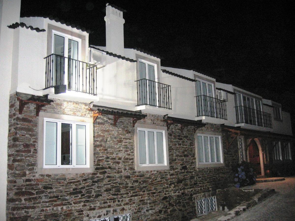 Casa Ribeira De Pera Villa Castanheira de Pera Exterior foto